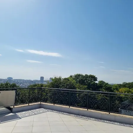 J&j Apartment *