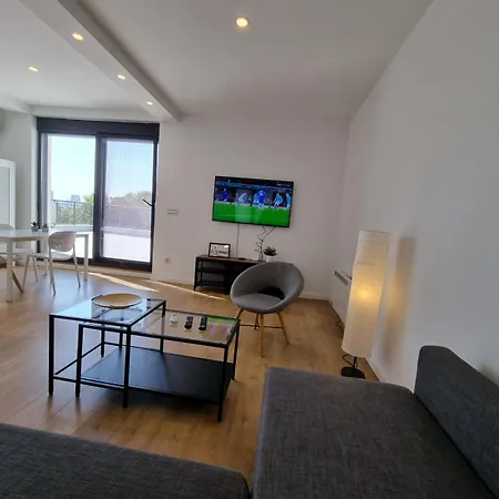 Apartment J&j