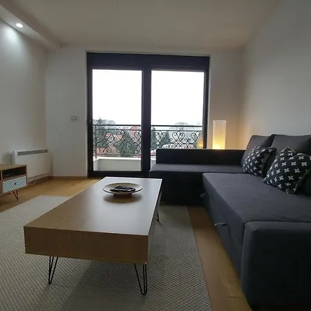 Apartment J&j Belgrad