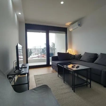 J&j * Βελιγράδι