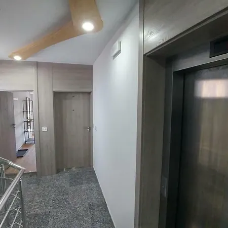Apartment J&j Belgrad