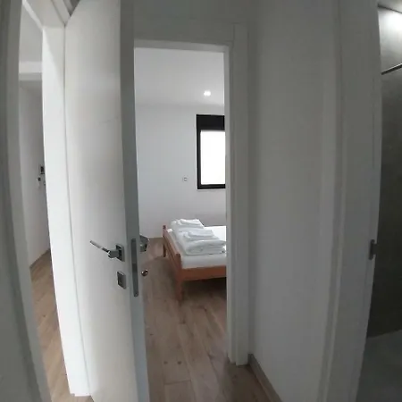 J&j Apartment Belgrad