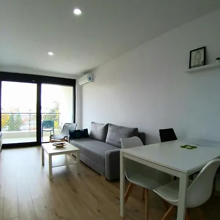 Apartment J&j *